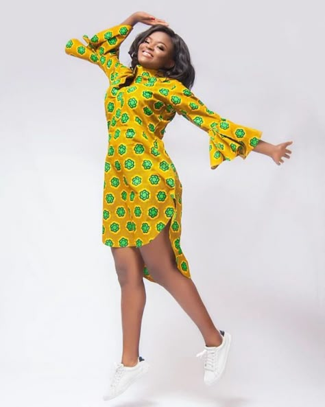 Short ankara gown style designs for 2019 African Shirt Dress, Short Gown Styles, Ankara Short, Ankara Short Gown Styles, Style Africain, Short African Dresses, African Dresses Modern, Ankara Gown Styles, African Wear Dresses