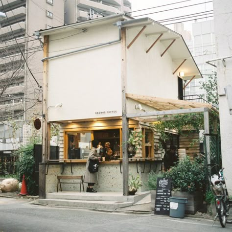 Purple Cafe, Cafe Exterior, Mini Cafe, Cafe Pictures, Small Coffee Shop, Cafe Concept, Cafe Shop Design, Small Cafe, Coffee Store