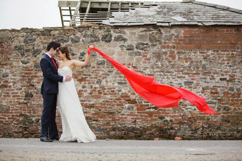 Superman Wedding, Superman Theme, Engagement Save The Date, Wedding Kids Outfit, Superman Cape, Branding Campaign, Save The Date Ideas, Nerd Wedding, Superhero Wedding