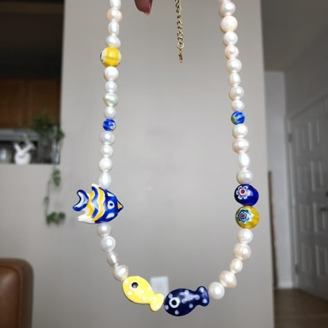 ✨🐠🐟 School of Fish Pearl Necklace 🐠🐟✨  Cultured... - Depop Ceramic Fish Necklace, Fish Fashion, Barcelona 2023, Summer Necklaces, Eyeglass Strap, School Of Fish, Fish Beads, Fishing Bracelet, Fish Necklace