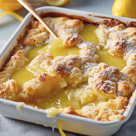 Lemon Cobbler Recipes, Magic Lemon Cobbler, Lemon Cobbler, Lemon Pie Filling, Easy Magic, Lemon Filling, Cobbler Recipe, Fruit Filling, Mary Berry