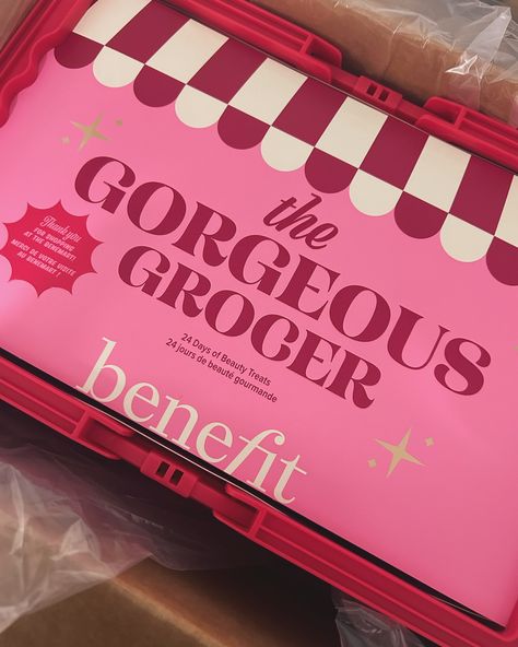 Hop in we’re going shopping 🛍️ ✨🛒 Guess what popped up at my door? The new @benefitcosmetics Gorgeous Grocer ✨💗  Limited Holiday 24 day advent calendar full of benefit cosmetics goodies!   This grocer has 24 mysterious items for you to unveil each day, each box is curated with these cute grocery store food designs on the outside of the box.   Are you hopping in and going shopping to pick up yours? 🤭���💗 @benefitclubpinkus  #holidaybeautysets #beautyfinds #benefitclubpink #benefit #adventcalend... Benefit Advent Calendar, Cute Grocery Store, Grocery Store Food, Beauty Treats, Going Shopping, Store Food, Make Up Time, Birthday Wishlist, Benefit Cosmetics