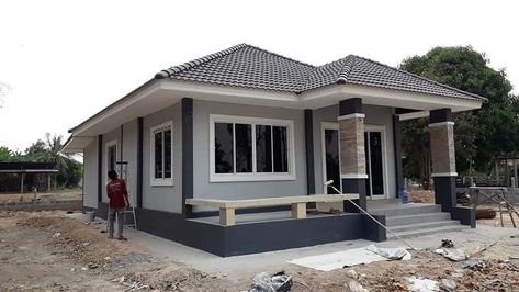 Philippines House Design, Gray House Exterior, Bungalow Style House, Bungalow Style House Plans, House Roof Design, Small House Design Exterior, Modern Bungalow House, Building House Plans Designs, Simple House Design