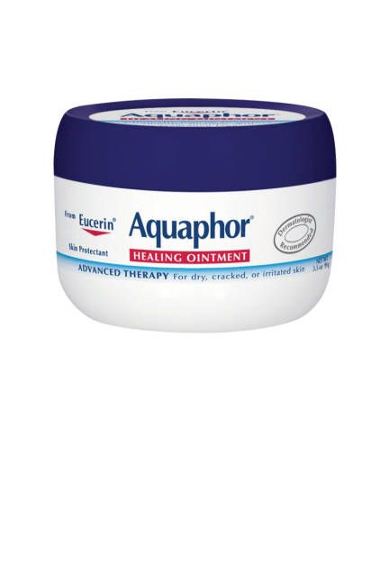 Dermatologist Approved Skin Care Products Aquaphor Healing Ointment, Baby Acne, Skin Care Routine For 20s, Dry Skin Care Routine, Dry Flaky Skin, Dry Skin On Face, Healing Ointment, Coconut Oil For Skin, Flaky Skin