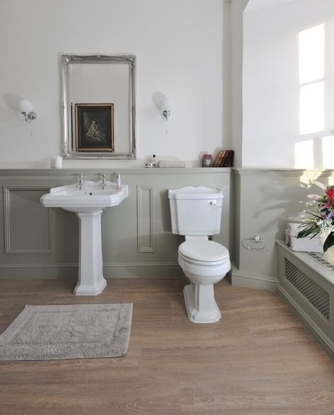 24 Ideas for Using Panelling in Your Bathroom | Houzz IE Vanity Chair Ideas, Bathroom Vanity Chair, Beadboard Bathroom, Beach House Bathroom, Bathroom Paneling, Bathroom Stool, Cottage Bathroom, Chair Ideas, Fa Fal