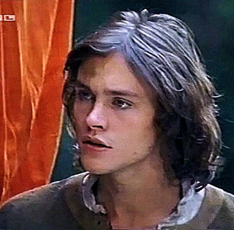 Hugh Dancy and Hannibal NBC: Image Hugh Dancy Tempo 2003, Young Mads Mikkelsen, Young Hugh Dancy, Hugh Dancy Gif, Celebrity Obsession, Hannibal Nbc, Hugh Laurie, Doe Eyes, Hugh Dancy