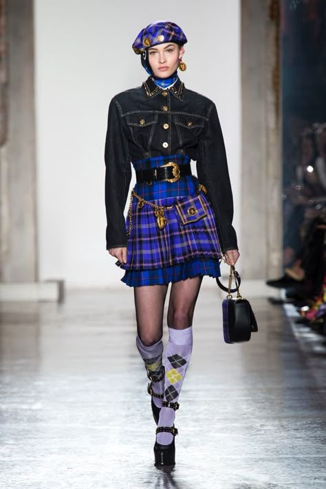 New Years Eve Party Outfits, Runway Fashion Couture, Look Retro, Luxury Dresses, Mode Inspo, Fall Fashion Trends, Mode Vintage, Mode Inspiration, Kilt