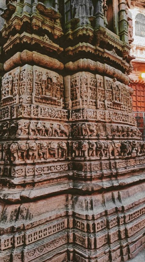 This temple of Lord Eklingji Mahadev is around 1400 years old and one of the most ancient temples in India, situated in Udaipur, Rajasthan Eklingji Mahadev Udaipur, Eklingji Mahadev, Rana Sanga, Old Temple, Ancient Temples, Udaipur, Book Worms, Temple, Places To Visit