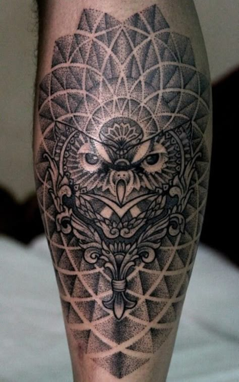 Ken Tattoo, Mandala Tattoo Mann, Mandala Arm, Dotwork Tattoo Mandala, Tattoo Nightmares, Geometric Owl Tattoo, Mandela Tattoo, Mandala Animal, Dot Tattoos