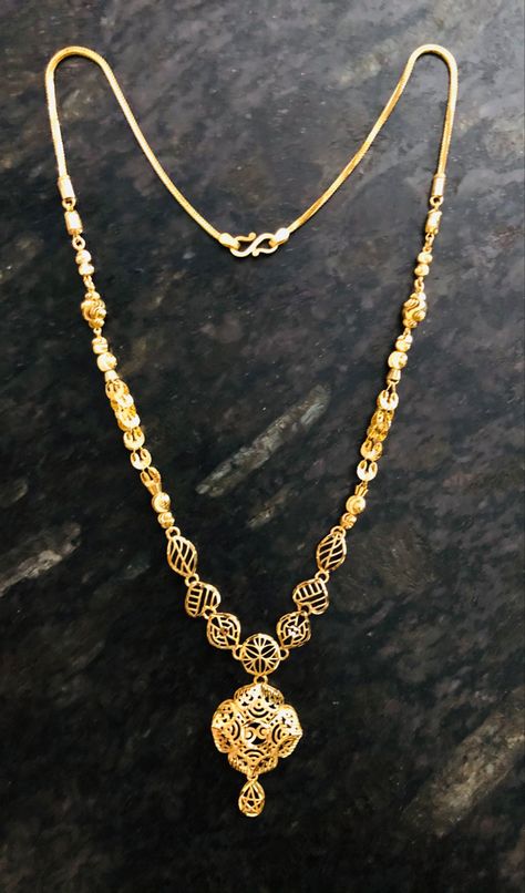 Turkish Gold Jewelry, Turkey Necklace, Necklace Set Indian Bridal Jewelry, Custom Gold Jewelry, Unique Gold Jewelry Designs, Wedding Jewelry Sets Bridal Jewellery, Bridal Necklace Designs, New Gold Jewellery Designs, Gold Chain Design