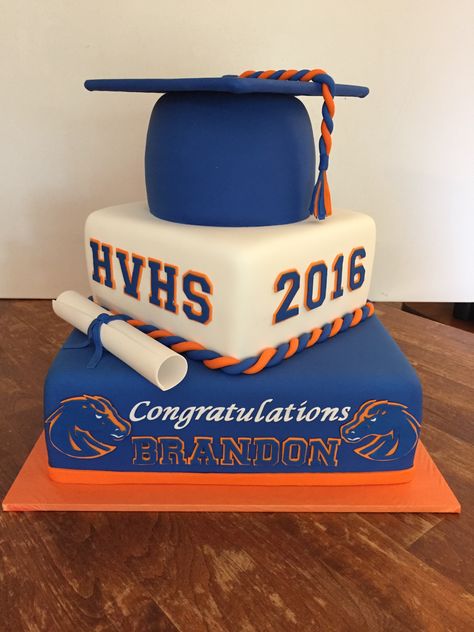 Class Of 2023 Graduation Cakes, Man Graduation Party, Orange And Blue Graduation Cake, Boy Graduation Cake Ideas, High School Graduation Cakes 2023, Square Graduation Cakes, College Graduation Cakes For Men, Graduation Cake Ideas For Men, Boy Graduation Cake