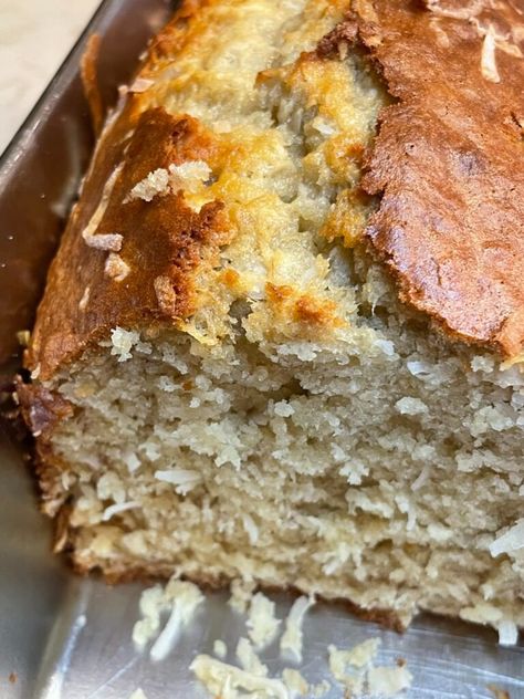 Jamaican Banana Bread - Rave About Food Jamaican Banana Bread, Oreo Fluff Dessert, Cocoa Bread, Sweet Banana Bread, Tropical Desserts, Banana Bread Recipe Moist, Pineapple Desserts, A Loaf Of Bread, Fluff Desserts