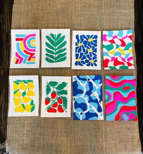 Posca Mini Canvas, Posca Pattern Art, Posca Paint Markers Art Ideas, Brush Markers Drawings, Posca Pens Art Simple, Acrylic Paint Pens Ideas, Posca Art Simple, Posca Pens Art Drawings, Posca Pens Art Ideas Simple