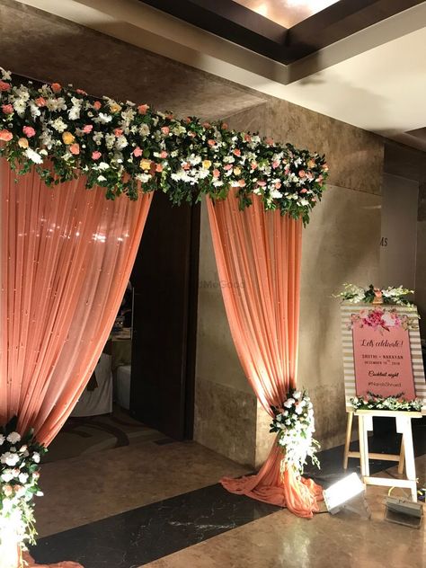 Photo By The Tailored Tale  - Wedding Planners Door Decorations For Wedding, Entry Arch Design, Simple Entrance Decor, Flower Gate Decoration Wedding, Gate Decorations Wedding, Indian Wedding Entrance Decor, Entry Gate Decoration Wedding, Entrance Arch Design, Simple Wedding Stage