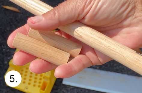 Diy Draw Handles, Diy Kitchen Cabinet Handles, Diy Drawer Pulls How To Make, Diy Kitchen Handles, Diy Dresser Pulls, Diy Drawer Pulls Ideas, Diy Drawer Handles, Diy Handles Drawer Pulls, Diy Cabinet Pulls