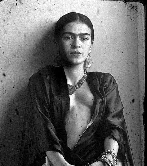 Freida Kahlo, هاكونا ماتاتا, Frida Kahlo Paintings, Frida Kahlo Portraits, Frida Kahlo Style, Kahlo Paintings, Frida Kahlo Art, Frida Art, Diego Rivera