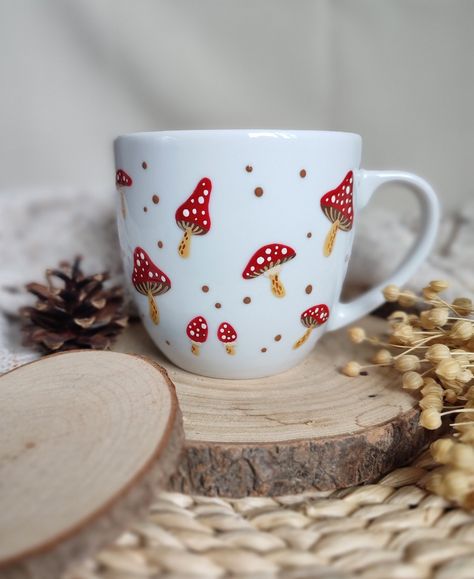 Dish Sponge, Painted Coffee Mugs, Hand Painted Plate, Hand Painted Mugs, Pottery Painting Designs, Painted Mugs, Mushroom Design, Non Toxic Paint, Painting Inspo