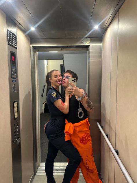 Police and prisoner halloween costume for couples Police And Prisoner Costume Couple, Hot Prisoner Costume, Police And Prisoner Costume, Prisoner Costume Men, Cop And Prisoner Costumes Couples, Disney Costumes For Men, Prisoner Halloween Costume, Prison Costume, Prisoner Halloween