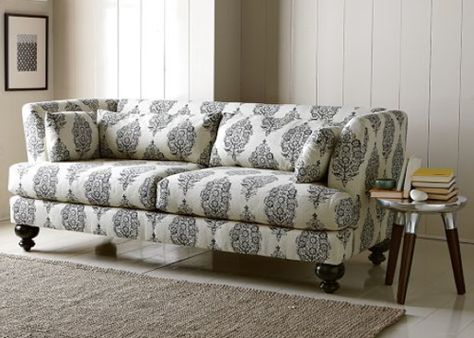 05 The Essex Sofa from West Elm 7 Bold Patterned Fabric Sofas Budget Sofa, West Elm Sofa, Printed Sofa, Beautiful Sofas, Beautiful Living Rooms, Side Table Wood, West Elm, Modern Sofa, Fabric Sofa