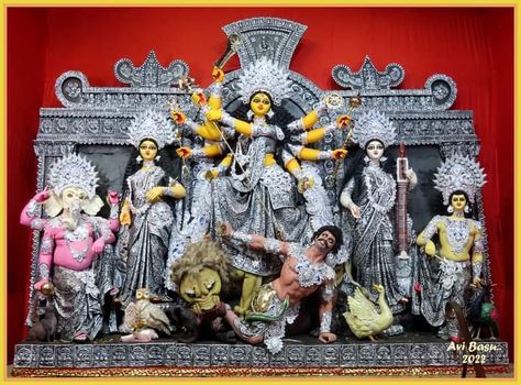 Mahisasur Mardini, Durga Murti, Durga Photo, Goddess Kali Images, Saraswati Photo, Durga Ma, Durga Pooja, Maa Durga Photo, Sketch Images