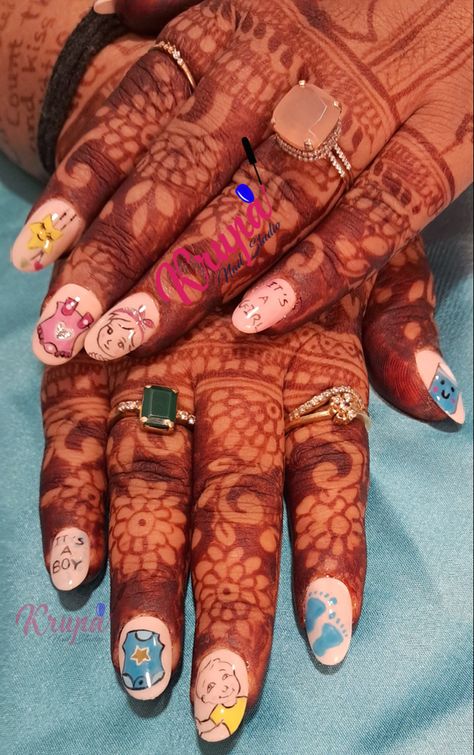 Mom To Be Nails, Baby Shower Nail Art Designs, Baby Shower Nail Art, Maternity Nails, Baby Nail Art, Mehndi Photography, Paw Print Nails, Shower Nails, Baby Mehndi Design