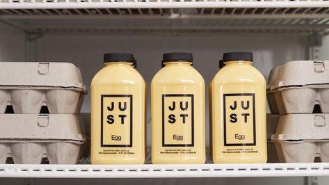 Vegan JUST Egg Outsells Liquid Whole Chicken Eggs in First Week of Launch Plant Based Eggs, Just Egg, Egg Packaging, Vegan Egg, Liquid Eggs, Food Tech, Food Company, Vegan Shopping, High Protein Vegan