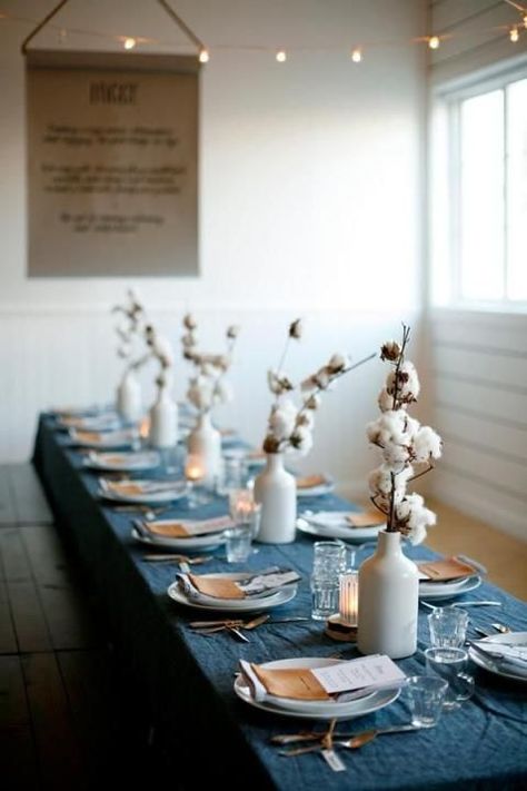 Indigo Wedding, Denim Wedding, Tafel Decor, Pretty Tables, Long Table, Deco Floral, Christmas Table Settings, Table Display, Christmas Table Decorations