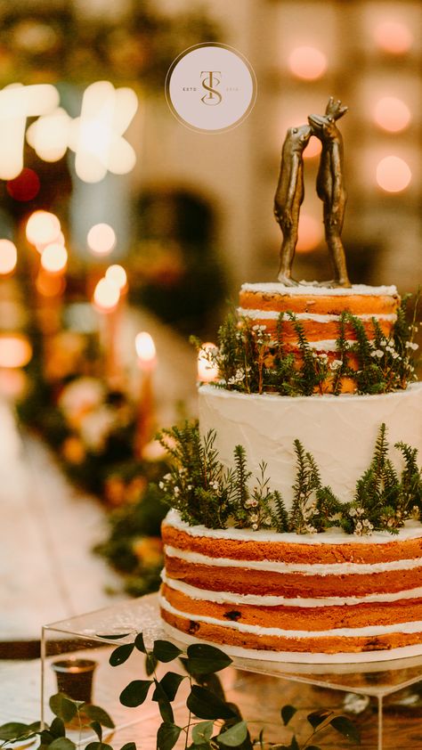 We love a cake that tells a story! This couple LOVED cookie cake and and wanted the decor to feel very naturally beautiful. Those figurines from Disney's The Princess And The Frog were a sweet and sentimental touch. #disneywedding #disneyweddingcake #theprincessandthefrog #cookiecake #cookiecakeweddingcake Wedding Cake With Greenery, Cake With Greenery, Blended Wedding, Frog Wedding, Semi Naked Wedding Cake, Prince Wedding, Frog Cake, Romantic Fall Wedding, Disney Wedding Cake