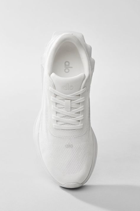 White tennis shoes