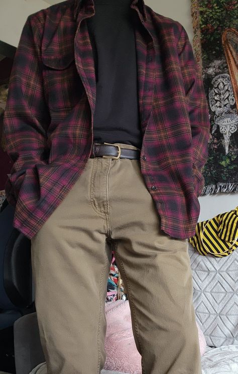 Tucked Shirt Outfit Male, Vintage Aesthetic Male Outfits, Turtle Neck With Jacket Outfit, Nerd Chic Men, Man Casual Chic Outfit, Grandad Shirt Outfit, Cozy Masc Outfits, 80s Mens Outfit, Comfy Aesthetic Outfits Men