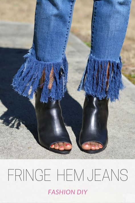 how to add a fringe hem to jeans, slimming jeans, perfect fit jeans, jeans that slim butt, thighs and hips, diy frayed jeans, diy fringe jeans, frayed denim jeans, fringe hem jeans, sponsored tummy control jeans, slimsation jeans, thrifted free people pea Diy Fringe, Jeans Tutorial, Fringe Hem Jeans, Denim Refashion, Diy Pants, Fringe Jeans, Painted Jeans, Cute Pants, Frayed Jeans