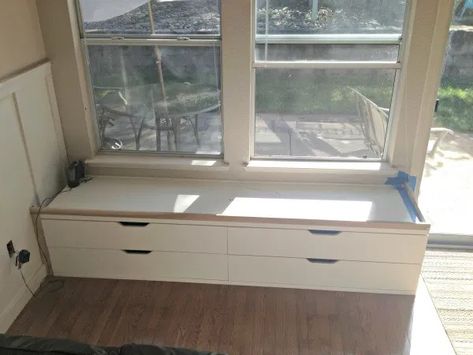 A WINDOW SEAT MADE FROM IKEA STOLMEN via Simphome Process 4 Ikea Window Seat Hack, Stolmen Ikea, Nordli Ikea, Ikea Stolmen, Ikea Window Seat, Ikea Bench, Diy Window Seat, Organizer Drawers, Built In Window Seat