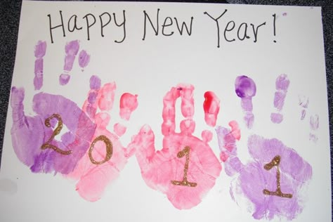 toddler new years crafts | New Year's crafts for kids | Crafts News Years Crafts For Kids, New Year's Eve Crafts, New Year's Eve Activities, January Crafts, New Year Art, New Years Activities, New Year's Crafts, Handprint Crafts, Daycare Crafts