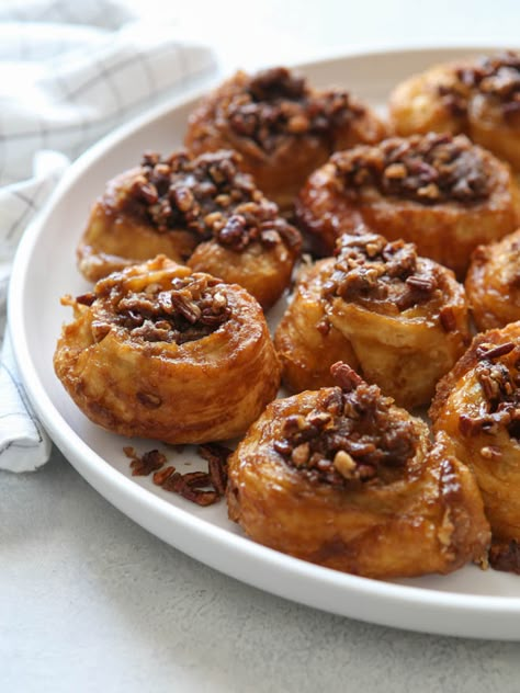 Easy Puff Pastry Sticky Buns - Completely Delicious Puff Pastry Sticky Buns, Vegan Sticky Buns, Easy Sticky Bun Recipe, Homemade Sticky Buns, Caramel Pecan Sticky Buns, Easy Sticky Buns, Caramel Sticky Buns, Cinnamon Sticky Buns, Cinnamon Bun Recipe