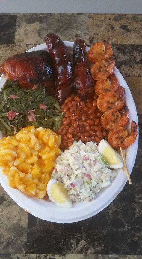 Food Easy Soul Food, Cookout Dishes, Flavor Combos, Cookout Side Dishes, Bizarre Foods, Stay Hungry, Soul Food Dinner, Fourth Of July Food, Cookout Food