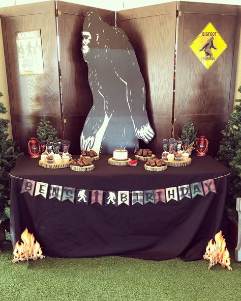 Sasquatch Birthday Party Ideas, Bigfoot Party Games, Sasquatch Party Ideas, Bigfoot Themed Birthday Party, Sasquatch Birthday Party, Bigfoot Party Ideas, Bigfoot Birthday Party Ideas, Big Foot Party Ideas, Bigfoot Birthday Party