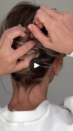 With 1.5 million sold worldwide, it's no wonder they're everyone's favorite accessory. | The new Hairpin that will make your life a lot easier. 

✨ One № 1 Hairpin replaces 5 normal hairpins 
✨ Designed on the shape of the scalp
✨ This curved... | By Fiona FranchimonFacebook Hairpin Tutorial Hair, French Hairpin Styles, Using A French Hair Pin, Silver Hairpin, Fiona Franchimon Hairpin, Hair Pins, Hair And Nails, Wonder, Make It Yourself