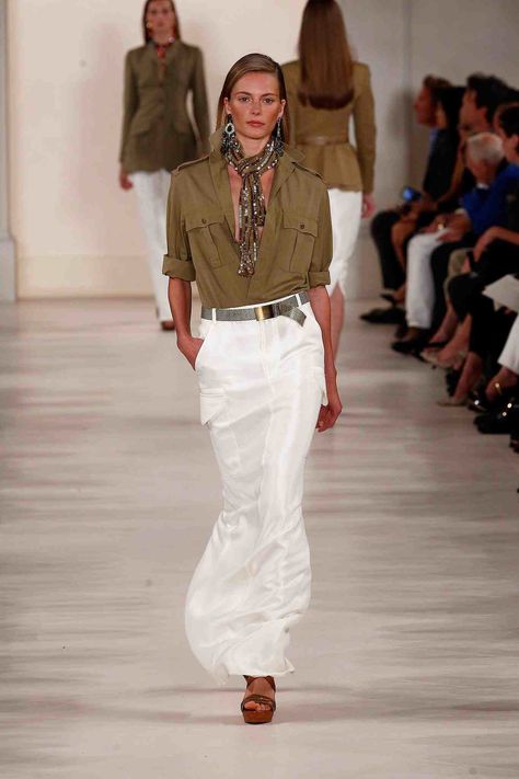 Ralph Lauren Spring 2015, Safari Look, Ralph Lauren Womens Clothing, Chique Outfit, Safari Chic, Ralph Lauren Style, Safari Style, Ralph Lauren Women, Fashion Styling