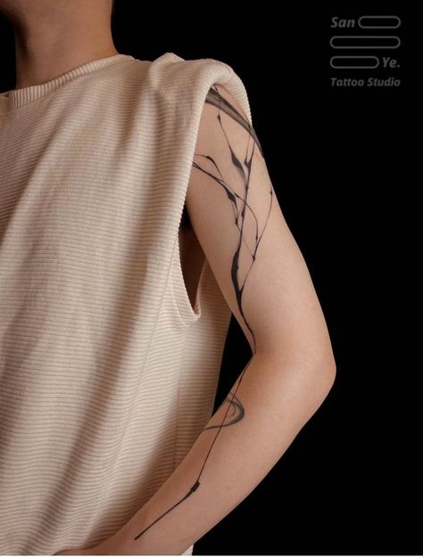 Chest Tattoo Abstract, Tattoo Abstract, Abstract Tattoo Ideas, Around Arm Tattoo, Abstract Tattoos, Hip Thigh Tattoos, Moon Tattoo Designs, Tattoo Photography, Chest Tattoo Men