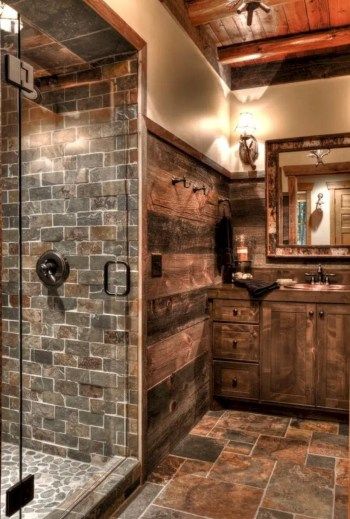 Rustic Bathroom Shower, Rustic Bathroom Remodel, Rustic Shower, Farmhouse Flooring, Cabin Bathrooms, Rustic Bathroom Designs, Country Bathroom, Rustic Bathroom Decor, Rustic Bathrooms