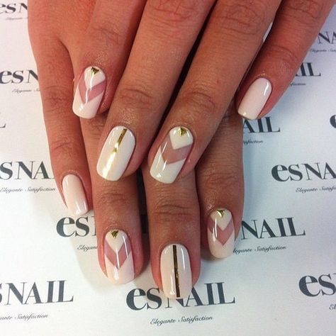 Arrow Nails, Es Nails, Arrow Art, Gold Nail Designs, Gold Nail Art, Geometric Nail, Best Nail Art Designs, Best Nail Art, Shellac Nails