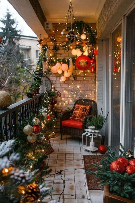 Apartment Holiday Decorating, Front Yard Halloween, Painting Ideas Pumpkin, Burgundy Christmas Decor, Flower Gardening Ideas, Bad Case Of Stripes, Decorating Balcony, Burgundy Christmas, Balcony Ideas Apartment Christmas