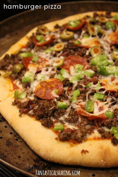 Supreme Pizza Recipe, Homade Pizza Recipes, Pineapple Pizza Recipes, Kids Pizza Recipes, Hamburger Toppings, Fun Pizza Recipes, Mini Pizza Recipes, Naan Pizza Recipes, Pesto Pizza Recipe