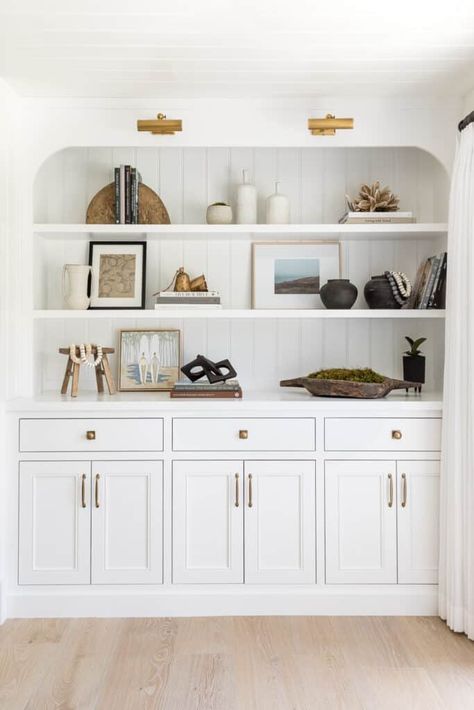 Most Loved Photos of 2021 - Mindy Gayer Design Co. Shelving Styling, Dining Room Built Ins, Mindy Gayer Design, Dining Room Built In, Shelf Decor Living Room, Living Room Built Ins, Styling Guide, Kitchen Nook, Dining Nook