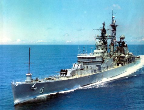 Arleigh Burke Class Destroyer, Uss Oklahoma, Uss Texas, Us Battleships, Danang Vietnam, Model Warships, Go Navy, Us Navy Ships, Naval History