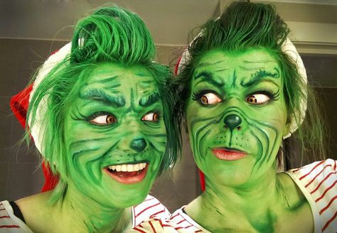 Grinch Makeup Tutorial, Grinch Fancy Dress, Grinch Makeup, Holiday Makeup Christmas, Grinch Halloween, Holiday Makeup Tutorial, Grinch Costumes, Christmas Face Painting, Makeup Christmas