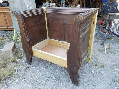 Hometalk Country Bedroom Furniture, Old Headboard, Headboard Benches, Restored Furniture, Diy Furniture Cheap, Headboard Bench, Repurposing Ideas, Sleigh Bed, King Size Headboard