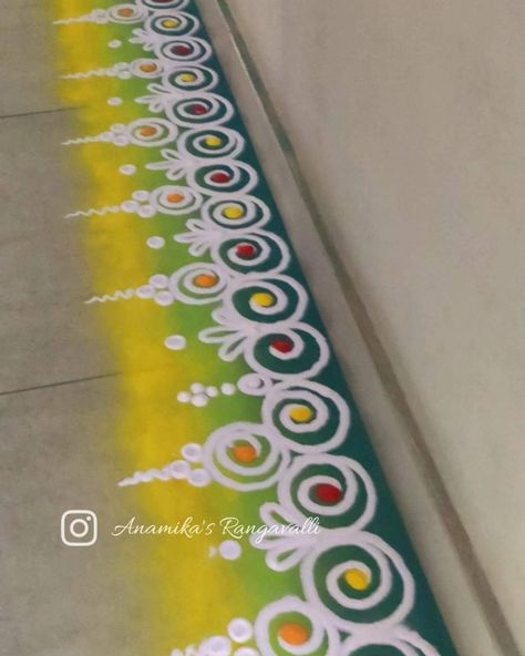 Border Rangoli for Diwali Science Day Rangoli, Border Designs Rangoli, Borders Rangoli Design, Simple Big Rangoli Designs, Easy Big Rangoli, Simple Border Rangoli Designs, Rangoli Design Border, New Rangoli Designs Creativity, Border Design Rangoli