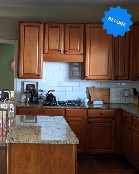 Dream Kitchen Renovation, Wood Kitchen Cabinet Makeover, Not White Kitchen Ideas, Tile Backsplash Oak Cabinets, Backsplash With Beige Countertops, How To Make Dark Cabinets Look Lighter, Counter Toos Ideas, Oak And Granite Kitchen, Kitchen White Cabinets Brown Granite