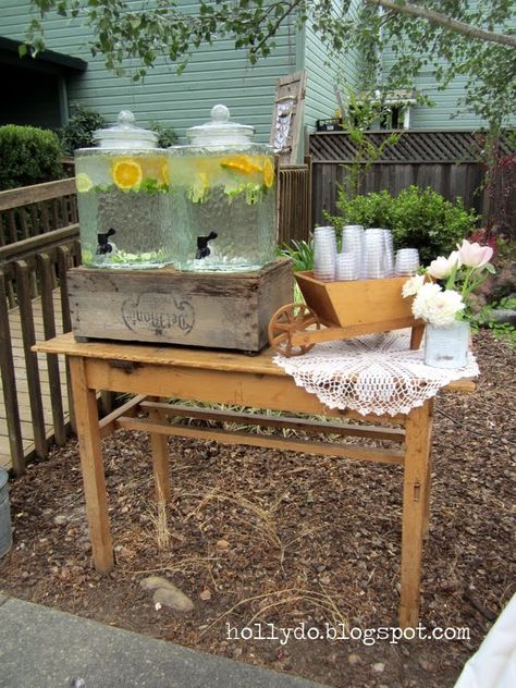 Drink Stations, Wedding Drink Station, Catering Food Displays, Wedding Backyard, Wedding Buffet, Drink Station, Ideas Backyard, Food Displays, Wedding Drink